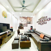 Nhà Đẹp Khu 152 Võ Chí Công, Tây Hồ: Chưa Đến 9 Tỷ, 45M2 X 4 Tầng, 4 Ngủ, Ô Tô Đỗ Cổng, Ở Ngay