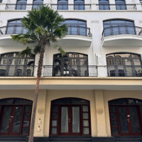 Em An 0908833535 Cần Bán Căn Liền Kề Cọ Xanh 52M², Hướng Đông Nam Gần Công Viên, Giá Siêu Tốt!