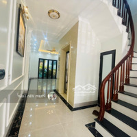 Hiếm! Nhà Cực Đẹp 55M2X8T Thang Máy. Cách Phố 10M - Pccc, Cạnh Lotte, Vincom Phố Linh Lang, Ba Đình