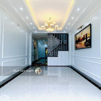 Hiếm! Nhà Cực Đẹp 55M2X8T Thang Máy. Cách Phố 10M - Pccc, Cạnh Lotte, Vincom Phố Linh Lang, Ba Đình