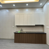 Bán Nhà Hồng Hà Hoàn Kiếm, Chỉ Nhỉnh 5.X Tỷ Có Ngay Nhà Mới Cứng, Cách Mặt Phố 5M