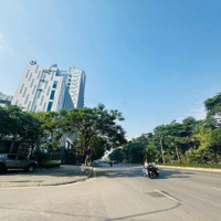 Bán Đất Phố Lạc Long Quân 760M2, Mặt Tiền 17M, Hậu 18M, Full Thổ Cư. 2 Ô Tô Tải Tránh Nhau.
