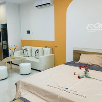 Vợ Chồng Em Bán Căn Studio Tầng Trung View Hoa Hậu Bể Bơi Giá Bán 1 Tỷ 650 Triệu Tặng Đồ, Liên Hệ: 0987.767.788