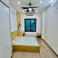 Bán Nhà Phố Thái Thịnh, Quận Đống Đa, Kd, Ngõ Thông, Ôtô Đỗ Cửa, 39M2, Mặt Tiền 4.3M, Chỉ 7.45 Tỷ