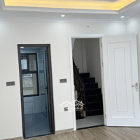 Bán Gấp Nhà Riêng Tại Đường Yên Hòa, Yên Hòa, Cầu Giấy, Hà Nội, 7,6 Tỷ, 30 M2