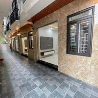 Bá,n Nhà Kim Chung - Hoài Đức, 32m2*5Tầng, Ngõ nông 30m ra chợ, đường ôtô dừng đỗ cạnh nhà.