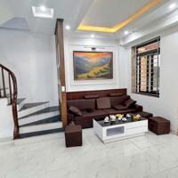 Bá,n Nhà Kim Chung - Hoài Đức, 32m2*5Tầng, Ngõ nông 30m ra chợ, đường ôtô dừng đỗ cạnh nhà.