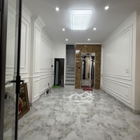 Trường Chinh- 40M - 9,3Tỷ. Thang Máy, Lô Góc. A2