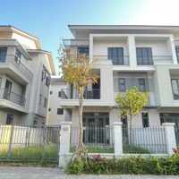 Bán Căn Biệt Thự Song Lập Centa Reverside Vsip Bắc Ninh Giá Rẻ Nhất Thị Trường