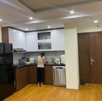 ( 60B Nguyễn Huy Tưởng ). Chủ Nhà Gửi Bán Căn Góc 3 Phòng Ngủ 2Vc. Diện Tích: 97M2. Tầng 9. Gía 7Tỷ Thiện Chí Bán