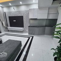 Bán Nhà Đội Cấn - 32M2 - 4 Tầng - 10M Ra Phố Nội Thất Xịn Chỉ 7,95 Tỷ Siêu Phẩm Trung Tâm Ba Đình