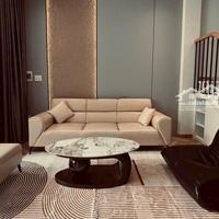 Nhà 4 Tấm Hà Huy Giáp Mặt Tiền Sông 4.5X17M Full Nội Thất