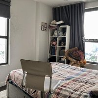 Căn Góc 2 Phòng Ngủ 2 Vệ Sinhthiết Kế Chuẩn 1 Ban Công, Cửa Sổ Ở Các Phòng Ngủ, Botanica Premier, Giá Tốt Nhất