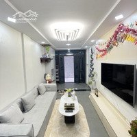 Nhà Phố Kim Đồng, Phân Lô, Ô Tô Tránh, Ô Tô Đỗ Cửa Ngày Đêm.diện Tích35M2 X 6 Tầng Full Nội Thất Cơ Bản.