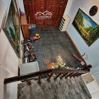 Quá Hay Đường Láng Đống Đa Diện Tích 36M Đua Ra 40M, 4 Tầng, Mặt Tiền 3.9M, 10.8 Tỷ