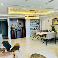 Vợ Chồng Em Bán Nhanh Căn Hộ Chung Cư 3 Ngủ Toà 34T - Hoàng Đạo Thuý - Giá Bán 8,8 Tỷ - Liên Hệ: 0988 246 495