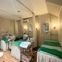 Về quê sinh sống, bán gấp nhà đẹp MT Nguyễn Hiền, P4,Q3. Giá siêu tốt 3tỷ5/căn 82.8m2. Sổ hồng riêng