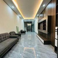 Ngay Gần Mặt Đường Đền Lừ, Oto Đỗ Gần,Nhà Xây Mới Cứng 5Tầng*Thang Máy* Diện Tích: 40M2 Giá Chưa Đến 200/M2