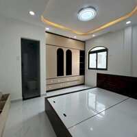 Cắt lỗ bán gấp nhà đẹp nở hậu HXH 6m Hậu Giang, P5, Q6. Giá chỉ 3tỷ8/căn 40m2. SHR. LH0348294171