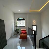 Cắt lỗ bán gấp nhà đẹp nở hậu HXH 6m Hậu Giang, P5, Q6. Giá chỉ 3tỷ8/căn 40m2. SHR. LH0348294171