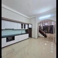 Bán nhà chung cư Times City 90m2 view đẹp tặng nội thất 9.3 tỷ