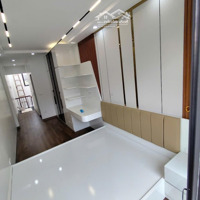 40M2 - Gần 5 Tỷ Đường Hoàng Mai- Nhà Đẹp Tặng Full Nội Thất - Thiết Kế Hiện Đại - Công Năng Đầy Đủ