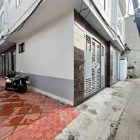 Bán nhà đẹp tiện nghi Ba Đình, ngã 4 Đội Cấn Văn Cao - 0398770209
