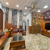 Bán Nhà Phân Lô - Ô Tô - Thang Máy Ở Thanh Xuân 35M 6 Tầng Chỉ 11.2 Tỷ.