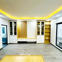 Bán Nhà Riêng Ngõ 28 Tứ Liên, Tây Hồ Gần Cầu Tứ Liên. 37M2, Lô Góc, 5 Tầng Thang Máy. Giá Bán 8,7 Tỷ