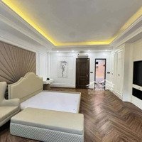 Bán Nhà Mới Ngõ 215 #Phố_Trần_Quốc_Hoàn
#Quận_Cầu_Giấy
 Diện Tích: 45M 5 Tầng Mt4.2M Phân Lô 2 Ôtô Tránh