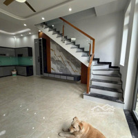 Bán Nhà Sổ Riêng Mới Tinh 1 Trệt 1 Lầu Gần Ngã Tư Đồi Mồi , Phường Dĩ An, Thành Phố Dĩ An, Bìh Dươg