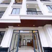 Chính Chủ Cần Bán Nhà Xây Mới,Phong Cách Châu Âu.