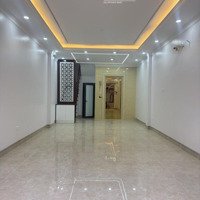 Bán Nhà Cầu Giấy, 40M2,6T, Thang Máy, 10M Ra Ôtô, Trước Nhà Sân 3,5M,Để Xe Thoả Mái, Hơn 11Tỷ Có Tl
