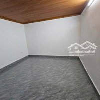 Bán Đất Tặng Nhà C4 Cổ Nhuếdiện Tích33M2 Xung Quanh Nhiều Tiện Ích Hiếm Và Duy Nhất, Giá Bán 2,8 Tỷ