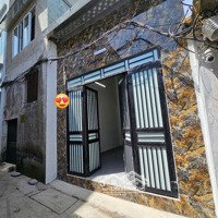 Bán Đất Tặng Nhà C4 Cổ Nhuếdiện Tích33M2 Xung Quanh Nhiều Tiện Ích Hiếm Và Duy Nhất, Giá Bán 2,8 Tỷ
