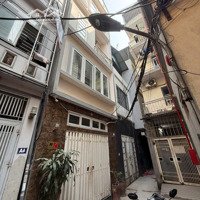 Trung Tâm Quận - Nhà Dân Xây - Khu Hiếm Nhà Bán - Gần Phố - Khu Nhiều Ccmn .