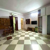 Nhà Cũ Dân Xây Ở Ngay Ô Tô Đỗ Cửa Chủ Đang Cho Thuê 15 Triệu Trên Tháng