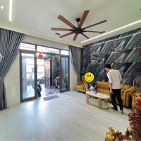 Ô Tô Vào Nhà, 81M2, 4 Tầng, Gần Ngã Tư Thủ Đức, Lê Văn Việt, Tp Thủ Đức, Hcm, Chỉ 7,X Tỷ!