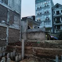 Mảnh Đất Hiếm Còn Sót Lại Tại Nguyễn Ngọc Vũ 45M2 Sổ Vuông Đét, Giá Bán 9.85 Tỷ