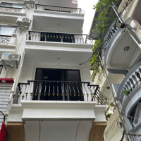 Bán Nhà Tân Ấp, Thông Thoáng, Có Sân Rộng, Ô Tô Quay Đầu. 52M X 5 Tầng Thang Máy.