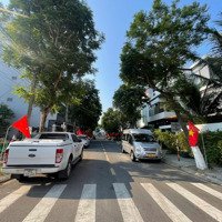 Bán Toà Căn Hộ Dòng Tiền Thu Nhập 60 Triệu/Tháng Cách Biển Chưa Đến 500M