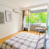 PHÒNG NGỦ STUDIO FULL NỘI THẤT BAN CÔNG THÓANG MÁT NGAY TRUNG TÂM Q1