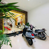 Nhà Quán Nam, 84M 4 Tầng Độc Lập Dân Xây - Ngõ Ô.tô 6M, Giá 7.5 Tỉ