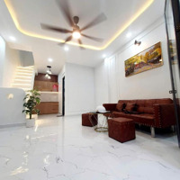 Sốc! Nhà Đẹp Mới Tinh 64M Full Nội Thất Xịn Giá Chỉ 4 Tỷ!