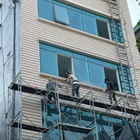 Toà Nhà 7 Tầng Thang Máy Phố Trung Kính - Sát Phố - Oto Tránh Dừng Đỗ - Mặt Tiền Rộng - Kinh Doanh