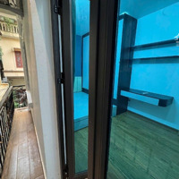 Bán Nhà Đẹp Tại Đại La, Trung Tâm Hai Bà Trưng, Lô Góc, Dòng Tiền, Nhà Mới, Giá Bán 7,5 Tỷ, 34 M2