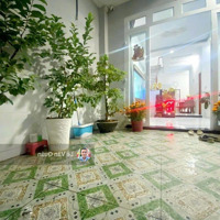 Bán Nhà Gầm Phạm Hữu Lầu Dĩ An