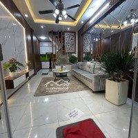 Trung Tâm - Cách Mặt Phố 3 Bước - Nhà Mới Đẹp - Ngõ Nông, Rộng Thoáng - Ô Tô Sát Nhà