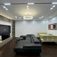 Bán căn hộ Vimeco Nguyễn Chánh thiết kế 3 phòng ngủ , 2 wc Ban công cực thoáng mát) full nội thất mới từ a-z thiết bị nhập khẩu sang xịn mịn