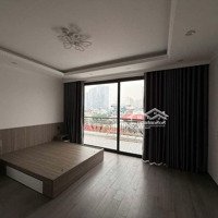 Căn Hộ Dịch Vụ Cực Mới - 7 Tầng - 11 Phòng - Thang Máy - Ô Tô Cách 20M - Dòng Tiền Ổn Định.